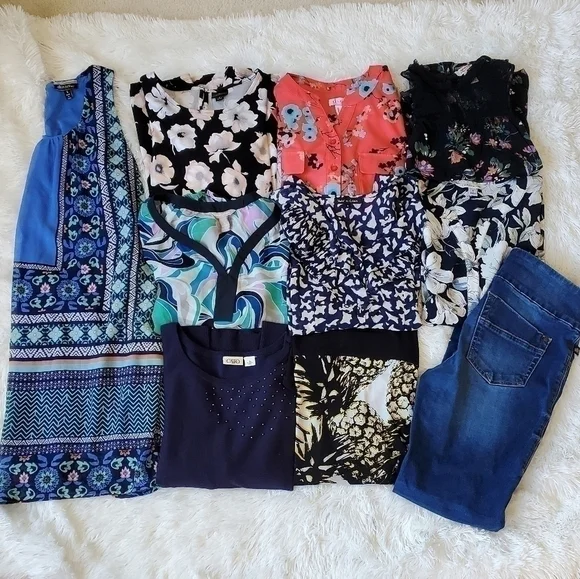 Bundle lot of 10 pieces Sz S Not so Mystery Box 4 - Picture 1 of 4